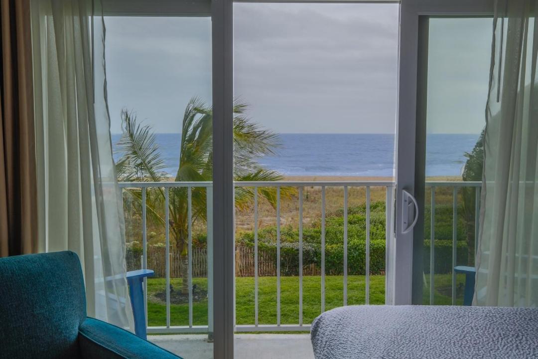 Princess Royale Oceanfront Resort Ошен Сити Экстерьер фото